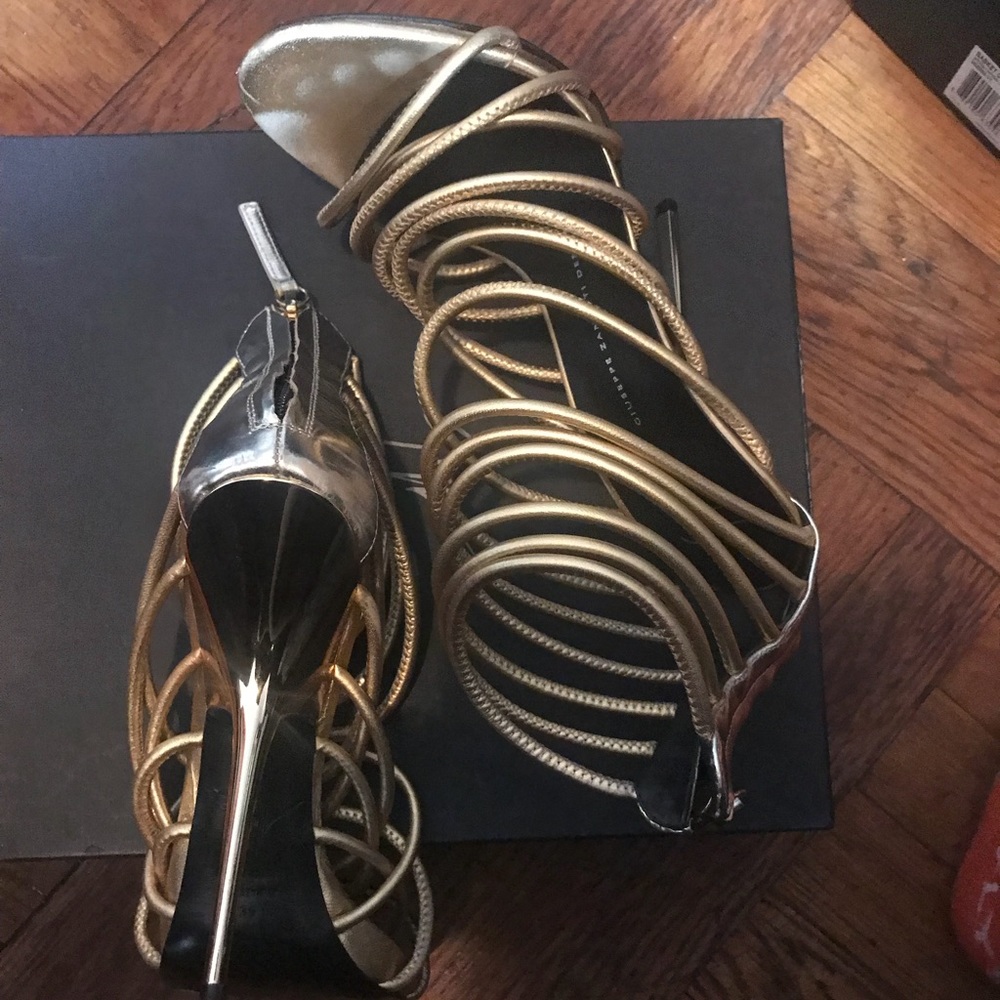 Giuseppe sandal
